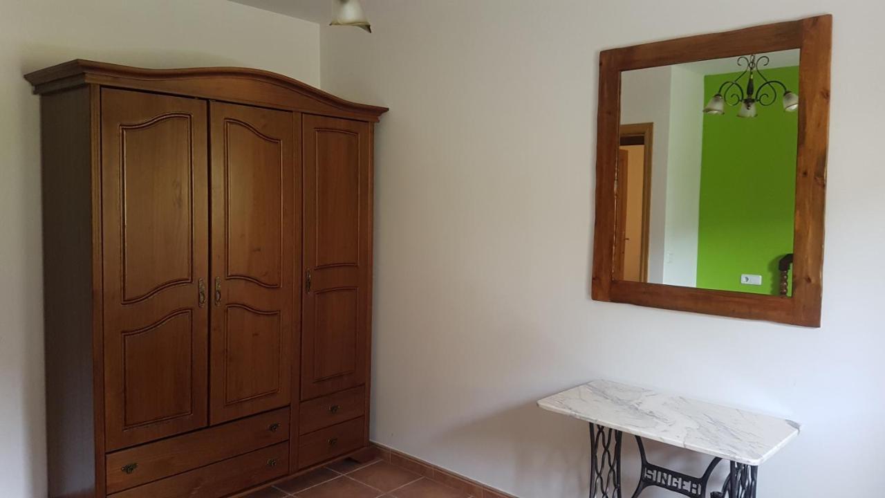 Casa Castel Turismo Rural Serrate Zewnętrze zdjęcie