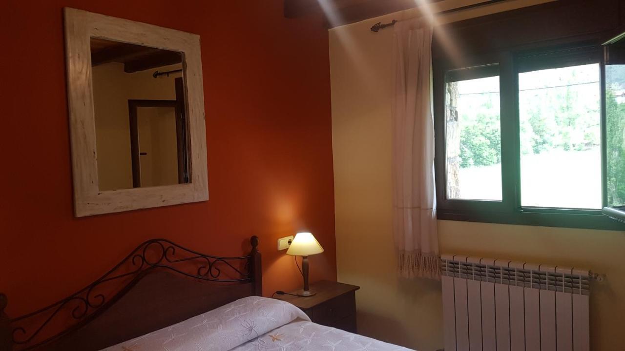 Casa Castel Turismo Rural Serrate Zewnętrze zdjęcie